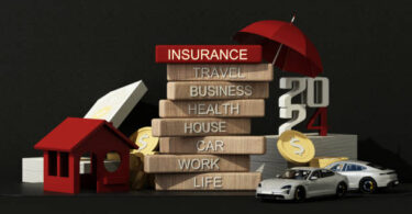 How to Compare Insurance Policies Like a Pro in 2025